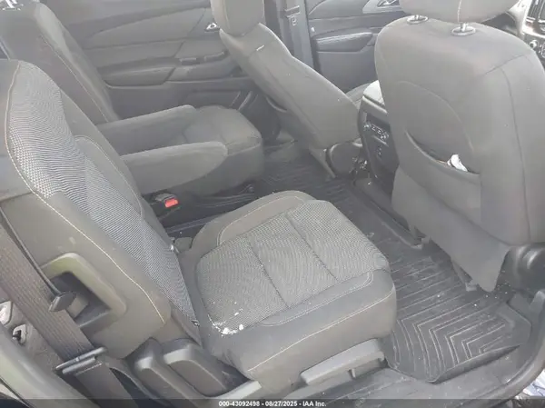 1GNERGKW9JJ110246 2018 CHEVROLET TRAVERSE - Image 8