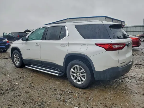 1GNERGKW9JJ117164 2018 CHEVROLET TRAVERSE - Image 2