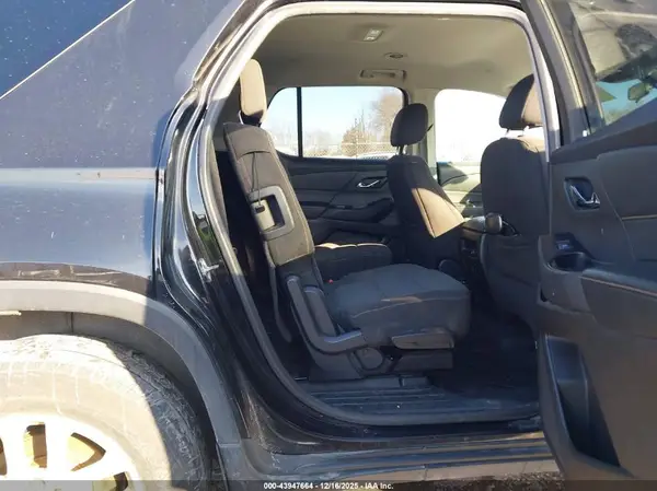1GNERGKW9JJ168051 2018 CHEVROLET TRAVERSE - Image 8