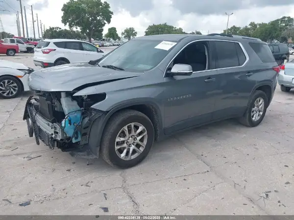 1GNERGKW9JJ170172 2018 CHEVROLET TRAVERSE - Image 2