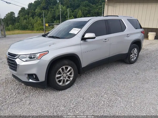 1GNERGKW9JJ180474 2018 CHEVROLET TRAVERSE - Image 2