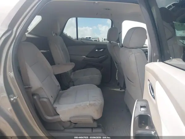 1GNERGKW9JJ192432 2018 CHEVROLET TRAVERSE - Image 8