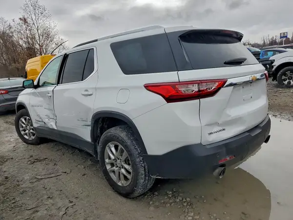 1GNERGKW9JJ202621 2018 CHEVROLET TRAVERSE - Image 2