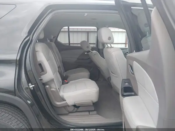 1GNERGKW9JJ226630 2018 CHEVROLET TRAVERSE - Image 8