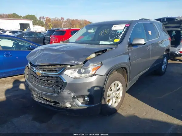 1GNERGKW9JJ229589 2018 CHEVROLET TRAVERSE - Image 2