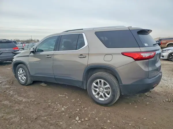 1GNERGKW9JJ247588 2018 CHEVROLET TRAVERSE - Image 2