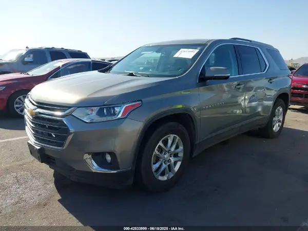 1GNERGKW9JJ258784 2018 CHEVROLET TRAVERSE - Image 2