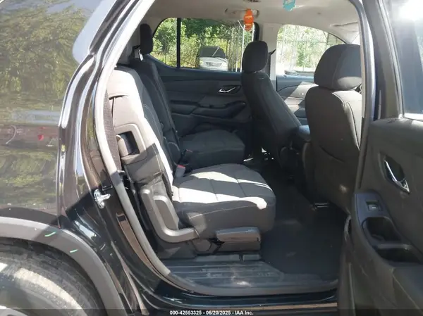 1GNERGKW9JJ278310 2018 CHEVROLET TRAVERSE - Image 8
