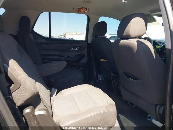 1GNERGKW9KJ210803 2019 CHEVROLET TRAVERSE - Image 8