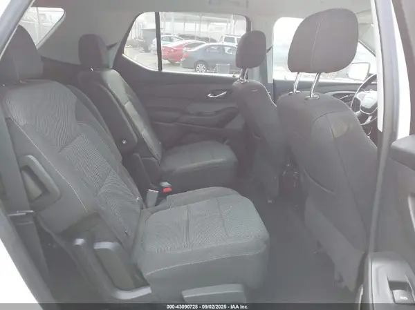 1GNERGKW9KJ268815 2019 CHEVROLET TRAVERSE - Image 8