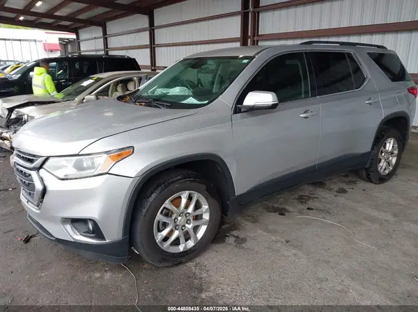 1GNERGKW9KJ300985 2019 CHEVROLET TRAVERSE - Image 2