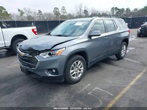 1GNERGKW9MJ247157 2021 CHEVROLET TRAVERSE - Image 2