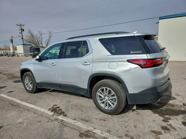 1GNERGKW9NJ102198 2022 CHEVROLET TRAVERSE - Image 2