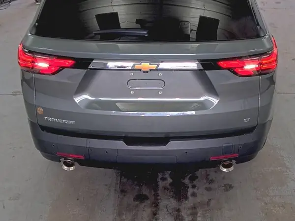 1GNERGKW9NJ168329 2022 CHEVROLET TRAVERSE - Image 2