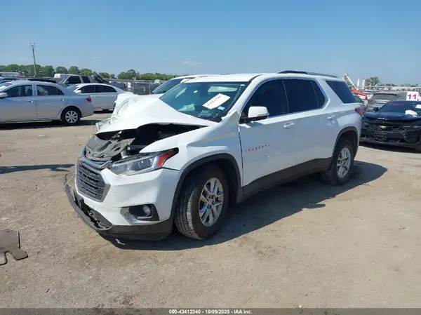 1GNERGKWXJJ117819 2018 CHEVROLET TRAVERSE - Image 2