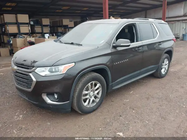 1GNERGKWXJJ124205 2018 CHEVROLET TRAVERSE - Image 2