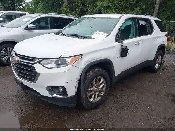 1GNERGKWXJJ127752 2018 CHEVROLET TRAVERSE - Image 2