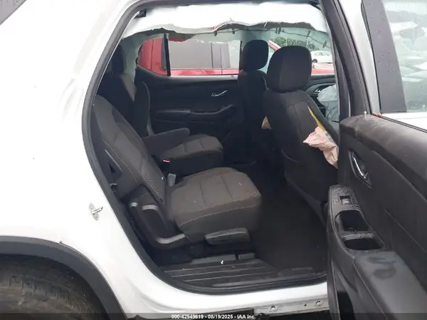 1GNERGKWXJJ127752 2018 CHEVROLET TRAVERSE - Image 8