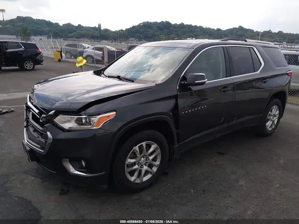 1GNERGKWXJJ131090 2018 CHEVROLET TRAVERSE - Image 2
