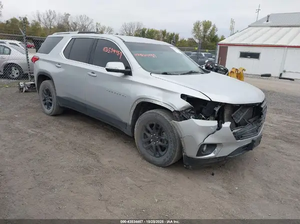 1GNERGKWXJJ151372 2018 CHEVROLET TRAVERSE - Image 1