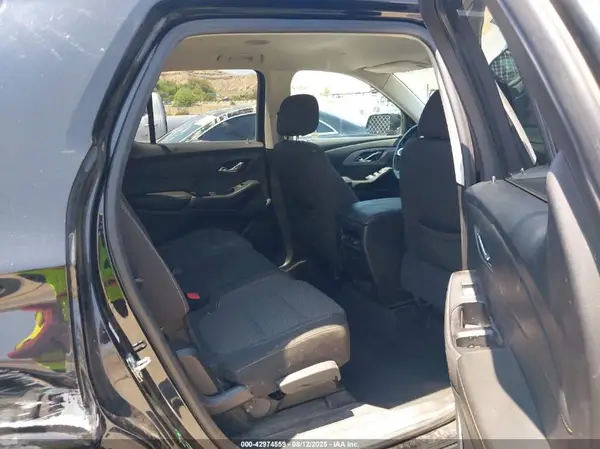 1GNERGKWXJJ152991 2018 CHEVROLET TRAVERSE - Image 8