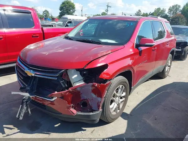 1GNERGKWXJJ165210 2018 CHEVROLET TRAVERSE - Image 2