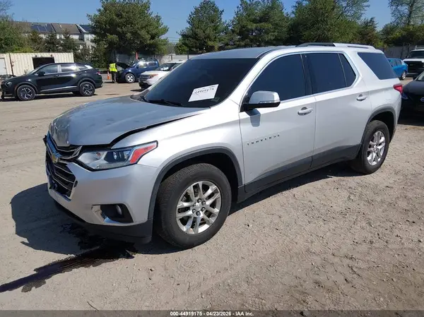1GNERGKWXJJ187286 2018 CHEVROLET TRAVERSE - Image 2