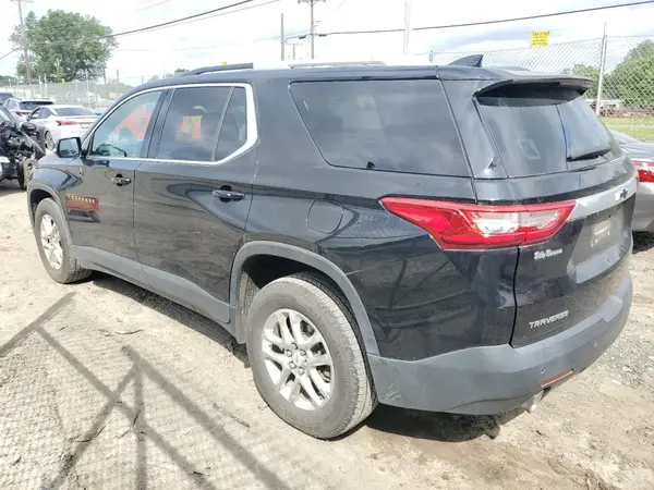 1GNERGKWXJJ201039 2018 CHEVROLET TRAVERSE - Image 2