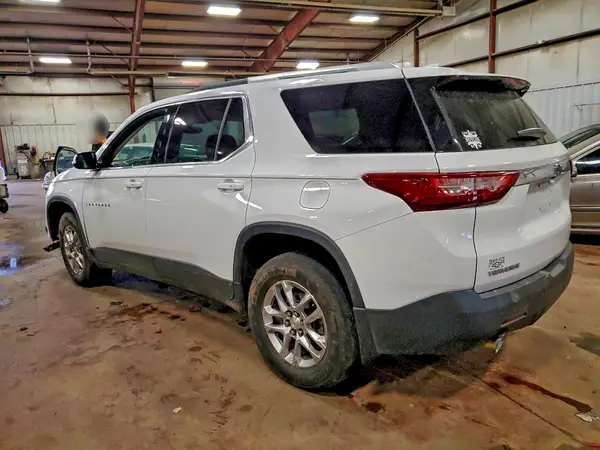 1GNERGKWXJJ245204 2018 CHEVROLET TRAVERSE - Image 2