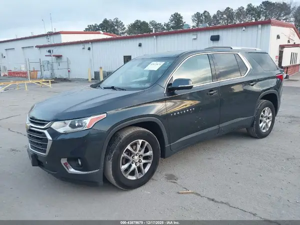 1GNERGKWXJJ245218 2018 CHEVROLET TRAVERSE - Image 2