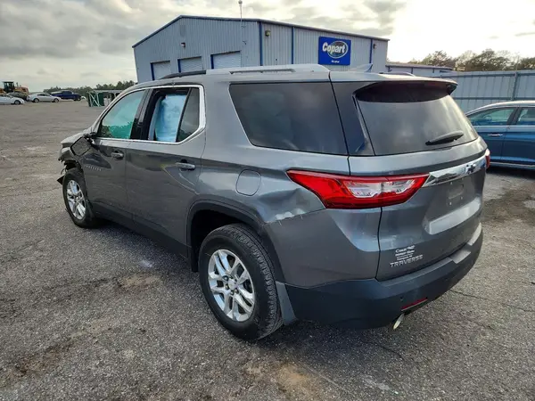 1GNERGKWXJJ254856 2018 CHEVROLET TRAVERSE - Image 2