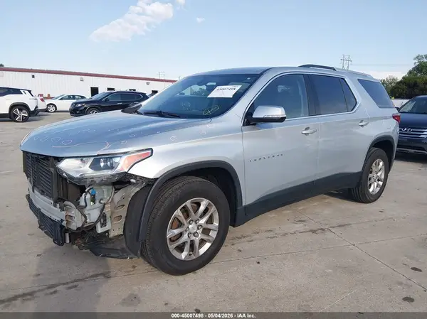 1GNERGKWXJJ265596 2018 CHEVROLET TRAVERSE - Image 2