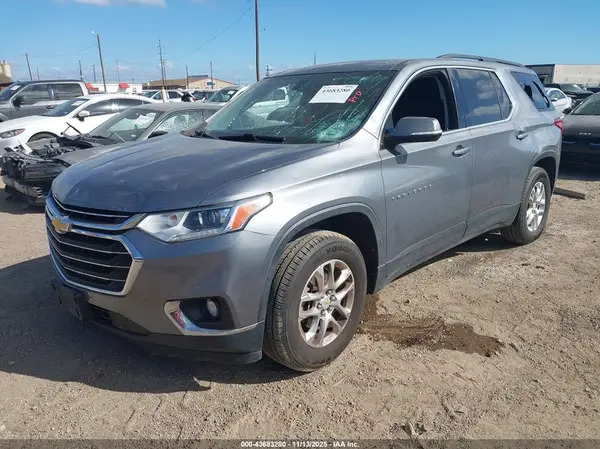 1GNERGKWXKJ228453 2019 CHEVROLET TRAVERSE - Image 2