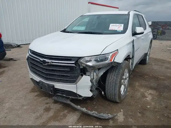 1GNERGKWXKJ247116 2019 CHEVROLET TRAVERSE - Image 2