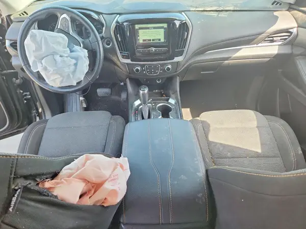 1GNERGKWXKJ275000 2019 CHEVROLET TRAVERSE - Image 8