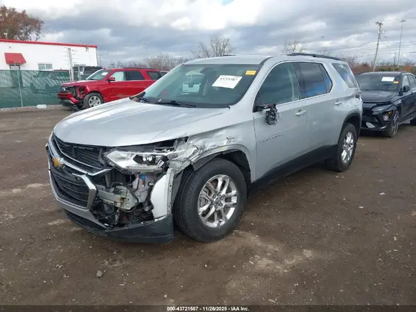 1GNERGKWXKJ277796 2019 CHEVROLET TRAVERSE - Image 2