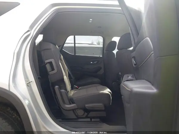 1GNERGKWXKJ277796 2019 CHEVROLET TRAVERSE - Image 8
