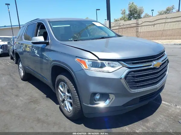 1GNERGKWXKJ282609 2019 CHEVROLET TRAVERSE - Image 1