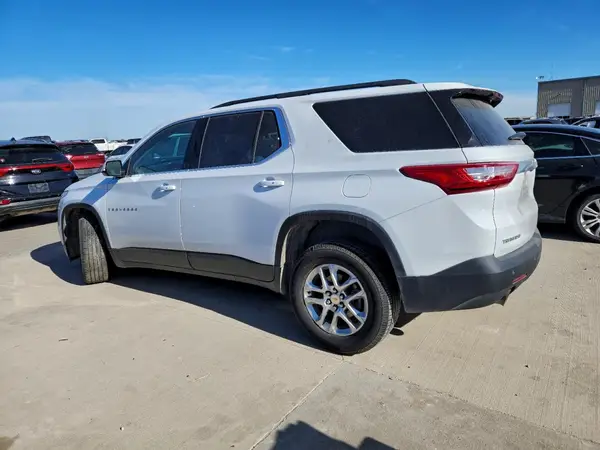 1GNERGKWXLJ239387 2020 CHEVROLET TRAVERSE - Image 2