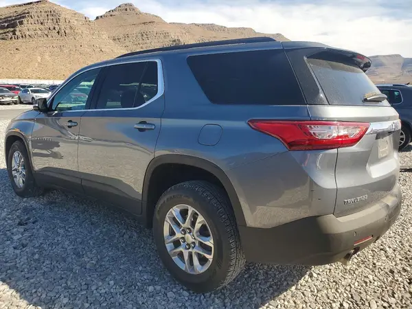 1GNERGKWXMJ121759 2021 CHEVROLET TRAVERSE - Image 2