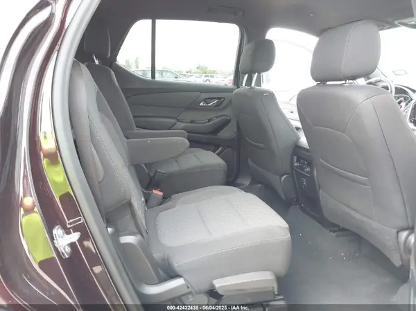 1GNERGKWXPJ113858 2023 CHEVROLET TRAVERSE - Image 8