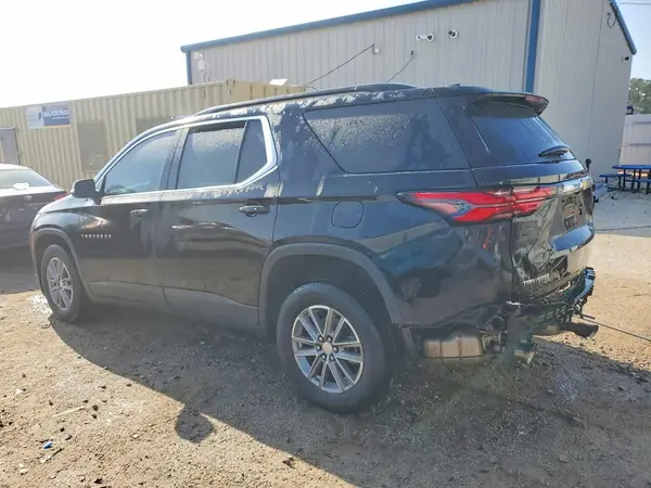 1GNERGKWXPJ165538 2023 CHEVROLET TRAVERSE - Image 2