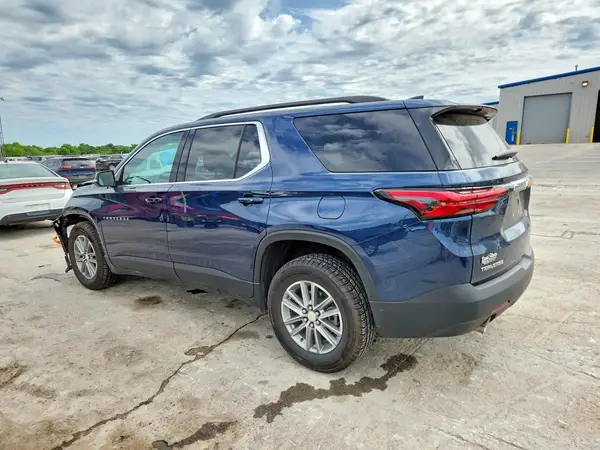1GNERGKWXPJ181268 2023 CHEVROLET TRAVERSE - Image 2