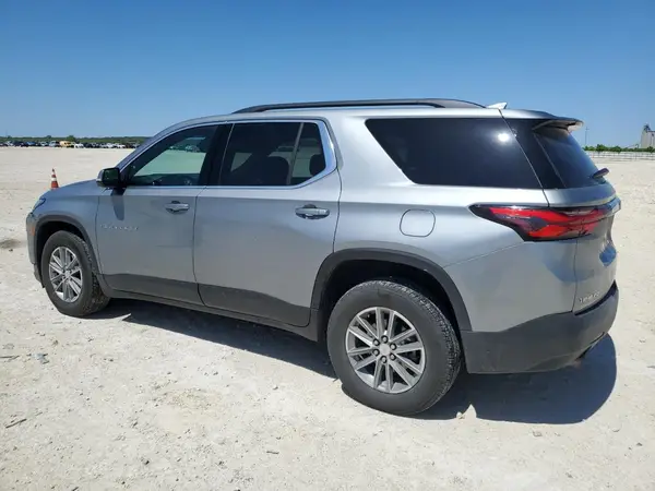 1GNERGKWXPJ228086 2023 CHEVROLET TRAVERSE - Image 2