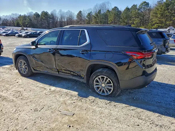 1GNERGKWXPJ318337 2023 CHEVROLET TRAVERSE - Image 2
