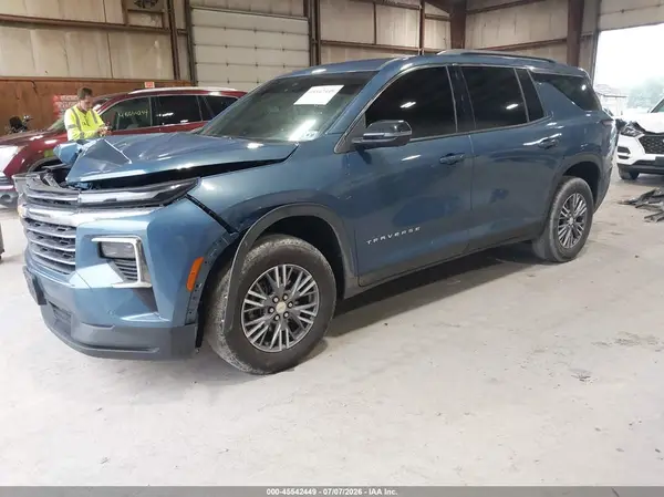 1GNERGRS0SJ178603 2025 CHEVROLET TRAVERSE - Image 2