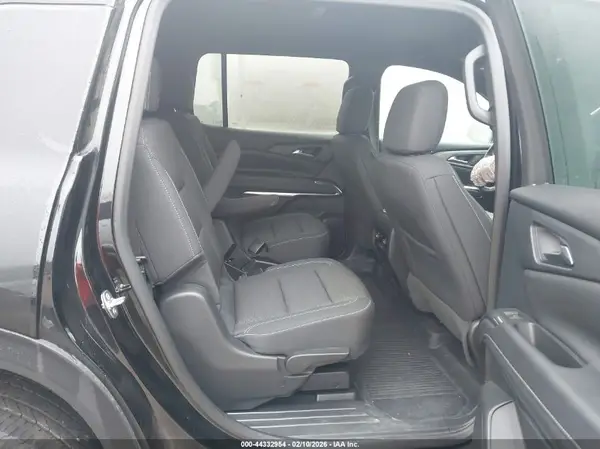 1GNERGRS0SJ26542 2025 CHEVROLET TRAVERSE - Image 8