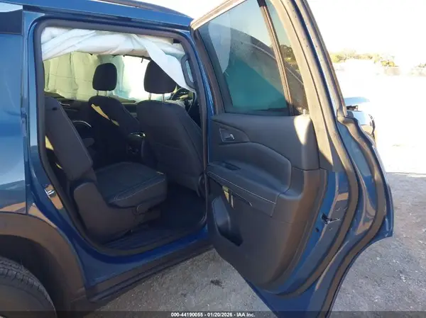 1GNERGRS1SJ128499 2025 CHEVROLET TRAVERSE - Image 8