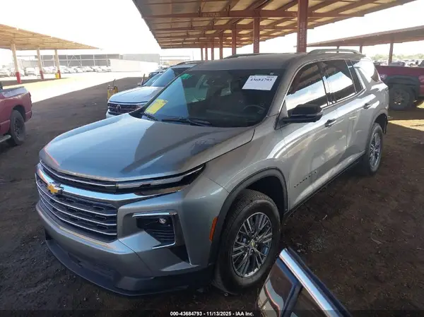 1GNERGRS1SJ172017 2025 CHEVROLET TRAVERSE - Image 2