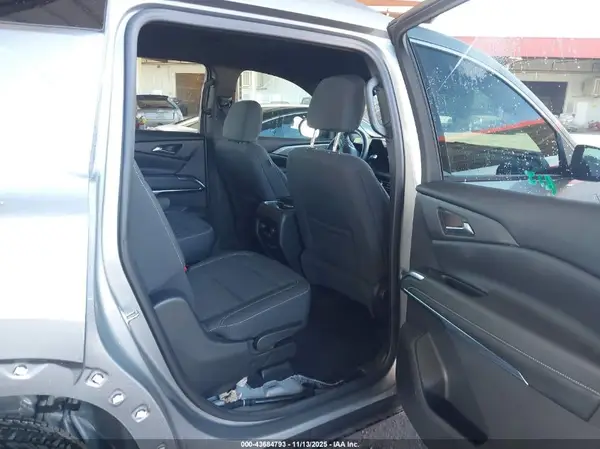 1GNERGRS1SJ172017 2025 CHEVROLET TRAVERSE - Image 8
